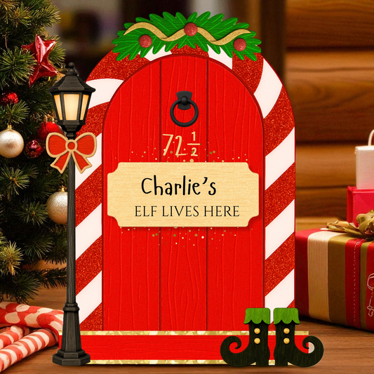 🎄 Personalised Elf Door – Custom Name Elf Lives Here Door – Christmas Elf Arrival Door – Kids Christmas Decoration – Magical Elf Door Gift