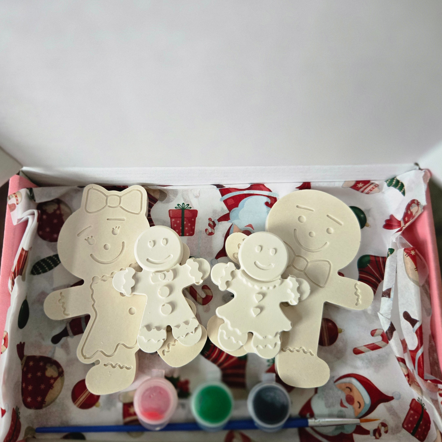 Gingerbread Family Paint Set β Christmas Craft Kit β Plaster of Paris Painting Set β Kids Christmas Activity β Christmas Eve Box Filler β Elf Set Gift