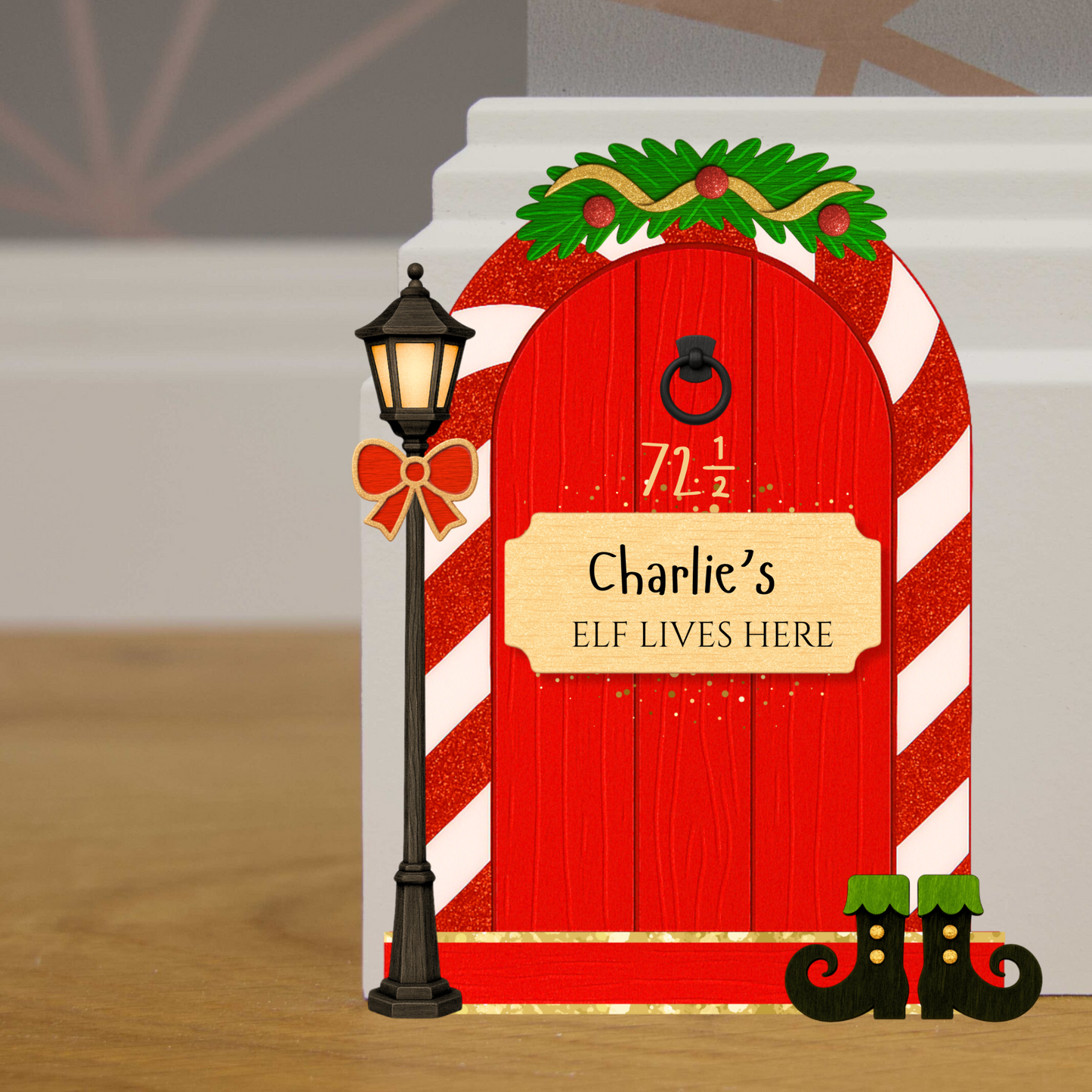 🎄 Personalised Elf Door – Custom Name Elf Lives Here Door – Christmas Elf Arrival Door – Kids Christmas Decoration – Magical Elf Door Gift